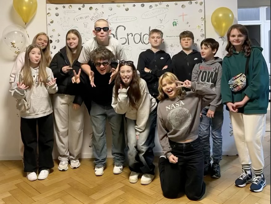 Підліткове служіння